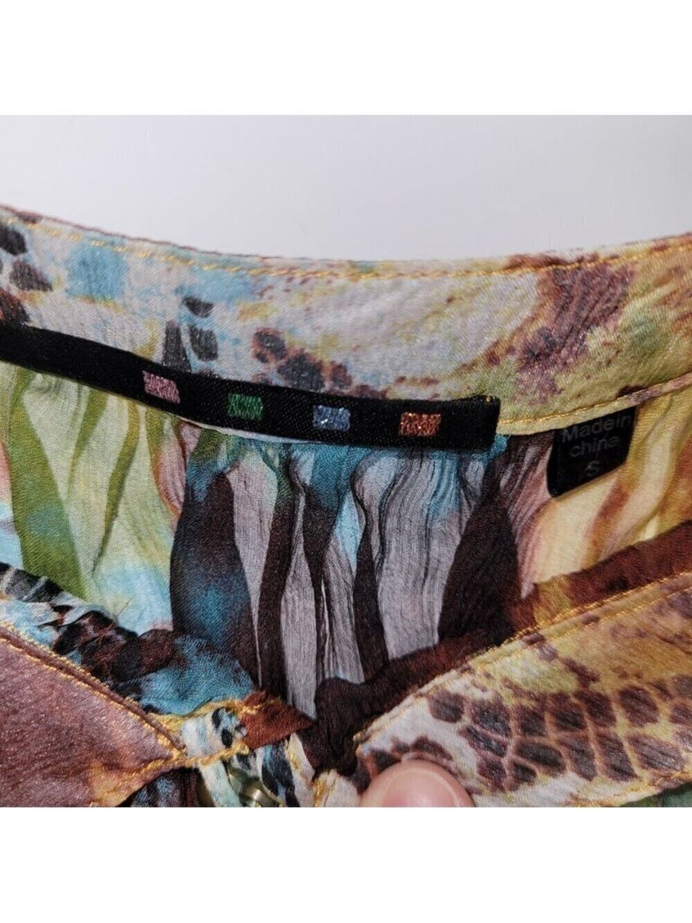 Everest Apparel Silk Blouse Sheer Multicolored Elastic Waist Top Women's Size S - Picture 11 of 14
